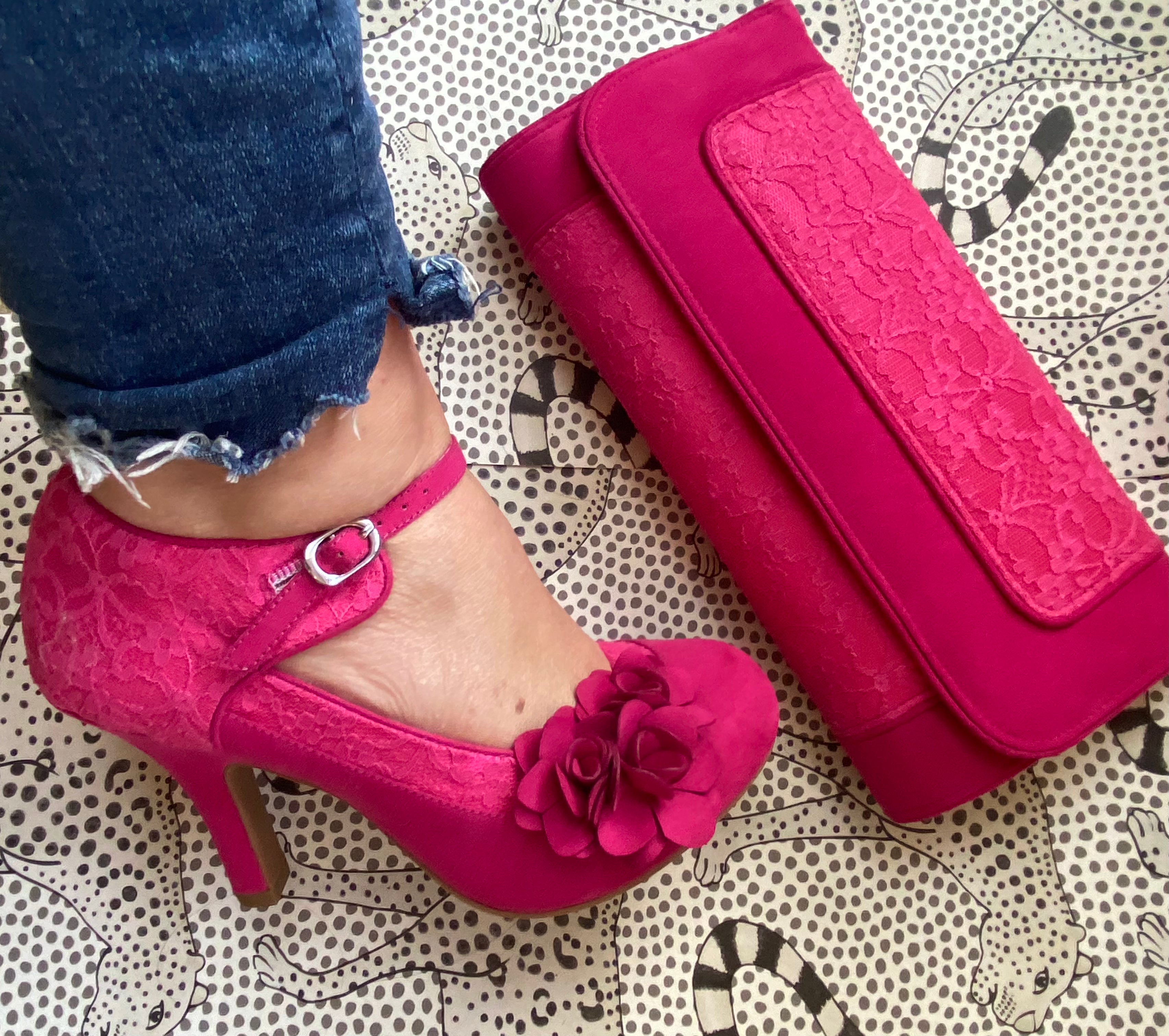 Pink hot sale shoes ireland